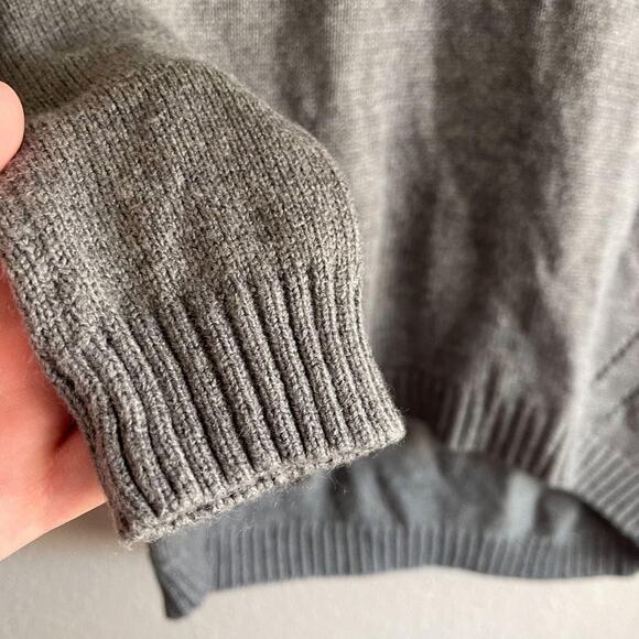 New York & Company Grey Turtle Neck Size Small - Picture 5 of 6